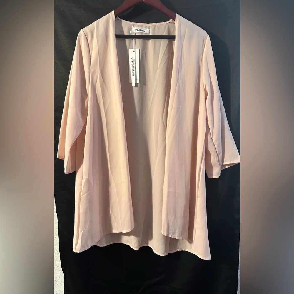 🔴$1SALE$ NWT tan cardigan